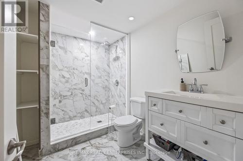 2873 Gulfstream Way, Mississauga, ON - Indoor Photo Showing Bathroom