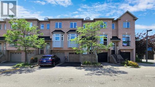 28 Pont Lane E, Toronto, ON - Outdoor With Facade