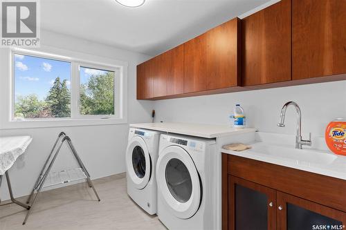Cao Residence, Corman Park Rm No. 344, SK - Indoor Photo Showing Laundry Room