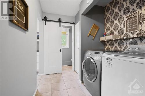 365 Pickford Drive, Ottawa, ON - Indoor Photo Showing Laundry Room