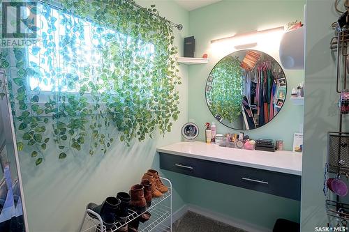 34 Morton Bay, Regina, SK - Indoor Photo Showing Bathroom