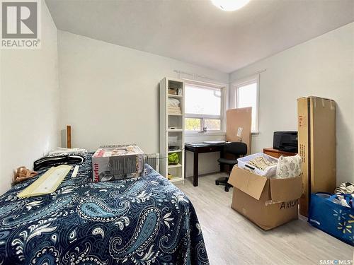 212 Cumberland Avenue S, Saskatoon, SK - Indoor Photo Showing Bedroom