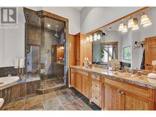 414 Okaview Road, Kelowna, BC - Indoor Photo Showing Bathroom