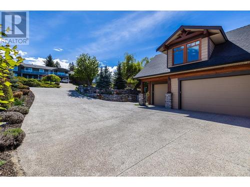 414 Okaview Road, Kelowna, BC - Outdoor