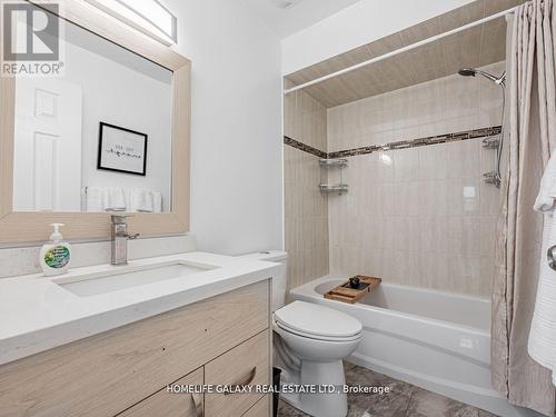 9 - 2550 Birchmount Road, Toronto, ON - Indoor Photo Showing Bathroom