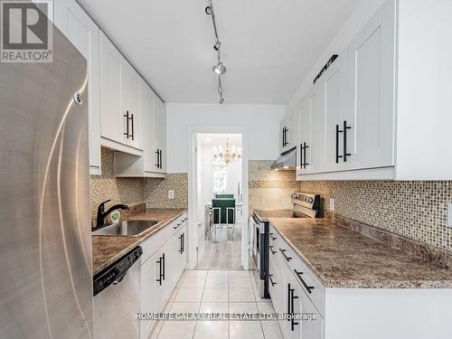 9 - 2550 Birchmount Road, Toronto, ON - Indoor Photo Showing Kitchen With Upgraded Kitchen