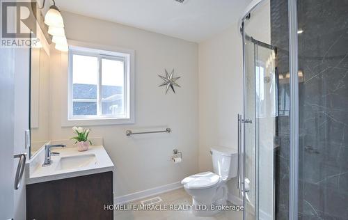 7497 County Rd 91, Clearview (Stayner), ON - Indoor Photo Showing Bathroom