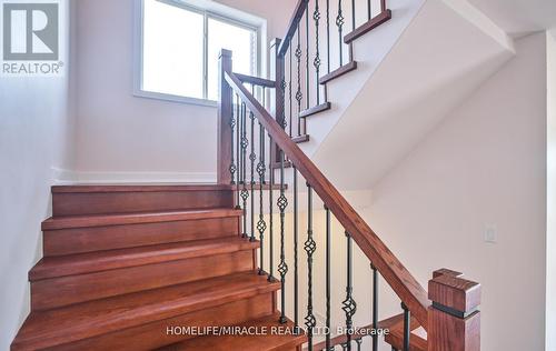 7497 County Rd 91, Clearview (Stayner), ON - Indoor Photo Showing Other Room