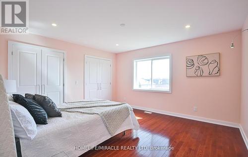 7497 County Rd 91, Clearview (Stayner), ON - Indoor Photo Showing Bedroom