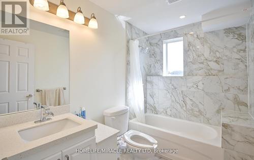 7497 County Rd 91, Clearview (Stayner), ON - Indoor Photo Showing Bathroom