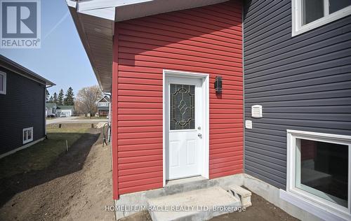 7497 County Rd 91, Clearview (Stayner), ON - Outdoor With Exterior