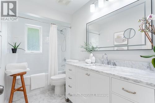 583 Taplow Crescent, Oakville, ON - Indoor Photo Showing Bathroom