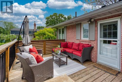 583 Taplow Crescent, Oakville, ON - Outdoor With Deck Patio Veranda With Exterior