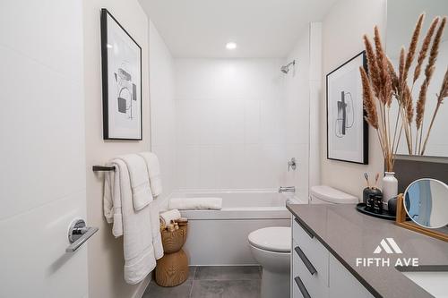 222 7936 206 Street, Langley, BC - Indoor Photo Showing Bathroom