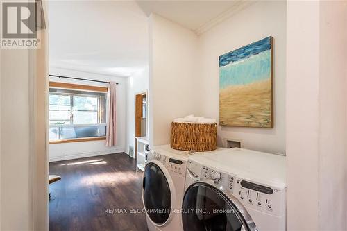 219 St. Clair Boulevard, Hamilton, ON - Indoor Photo Showing Laundry Room