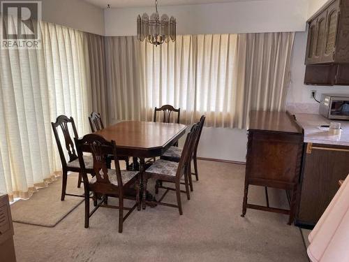 4010 Selkirk Ave, Powell River, BC - Indoor Photo Showing Dining Room