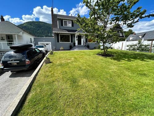 1403 Front Street, Nelson, BC - Outdoor