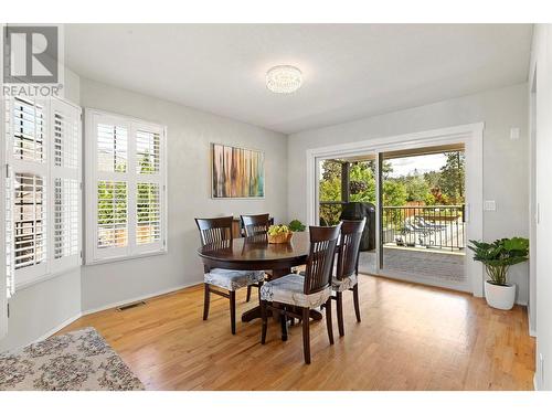 4823 Parkridge Drive, Kelowna, BC - Indoor Photo Showing Dining Room