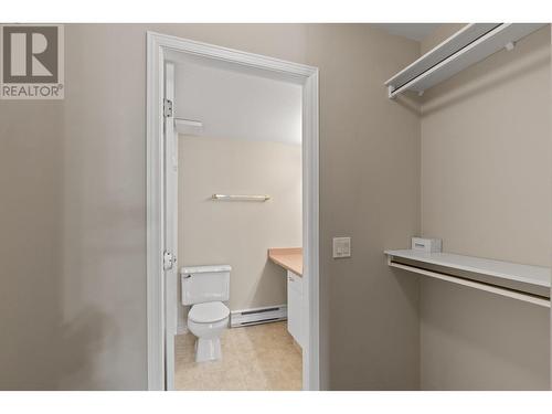 709 Houghton Road Unit# 108, Kelowna, BC - Indoor Photo Showing Bathroom
