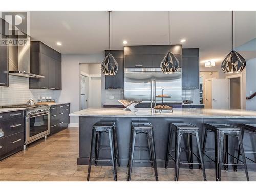 1288 Steele Road, Kelowna, BC - Indoor Photo Showing Kitchen With Upgraded Kitchen