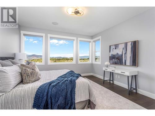 1288 Steele Road, Kelowna, BC - Indoor Photo Showing Bedroom