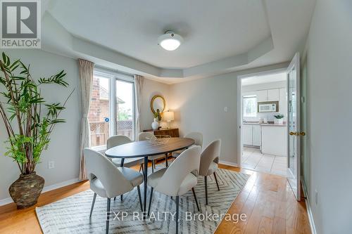 4208 Sagebrush Trail, Mississauga, ON - Indoor Photo Showing Dining Room