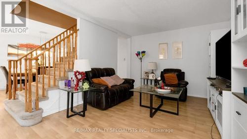 42 Caruso Drive, Brampton, ON - Indoor