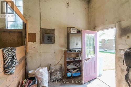 506 Cedar Glen Road, Kawartha Lakes, ON - Indoor Photo Showing Other Room