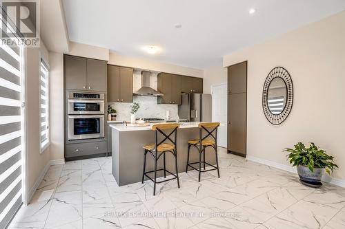 3916 Koenig Road, Burlington (Alton), ON - Indoor Photo Showing Kitchen