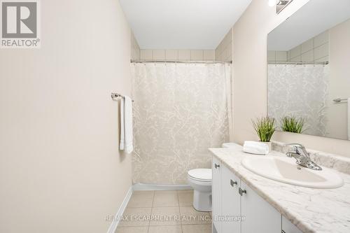 3916 Koenig Road, Burlington (Alton), ON - Indoor Photo Showing Bathroom