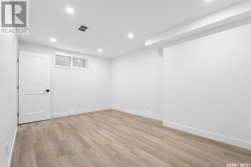 928 Temperance Street, Saskatoon, SK - Indoor Photo Showing Other Room