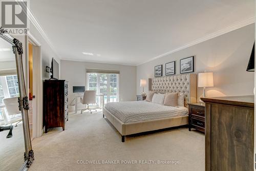 6977 Lambeth Walk, London, ON - Indoor Photo Showing Bedroom