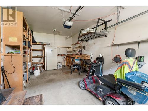 190 Mcintosh Road Unit# 2 Lot# 2, Kelowna, BC - Indoor Photo Showing Garage