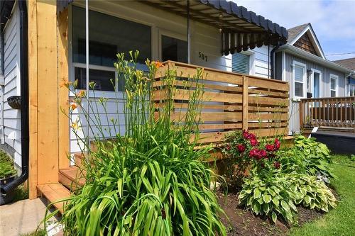 587 Mary Street, Hamilton, ON - Outdoor With Deck Patio Veranda