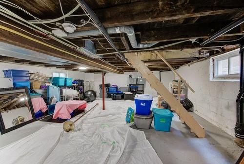 72 Edgemont Street N, Hamilton, ON - Indoor Photo Showing Basement