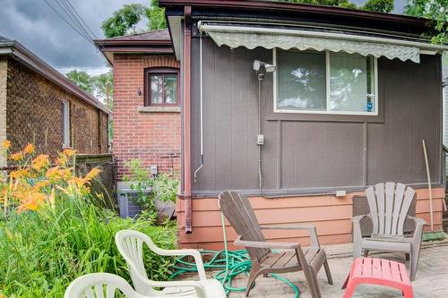 72 Edgemont Street N, Hamilton, ON - Outdoor With Exterior