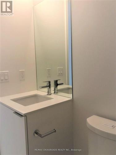 604 - 50 Ordnance Street, Toronto, ON - Indoor Photo Showing Bathroom