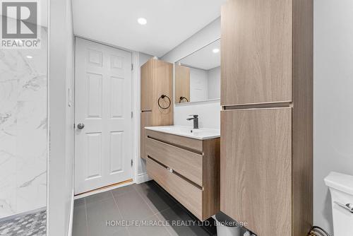 11781 Guelph Line, Milton (Nassagaweya), ON - Indoor Photo Showing Bathroom