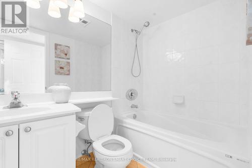 2207 - 30 Harrison Garden Boulevard, Toronto, ON - Indoor Photo Showing Bathroom