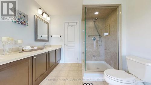 51 Philips Lake Court, Richmond Hill, ON - Indoor Photo Showing Bathroom