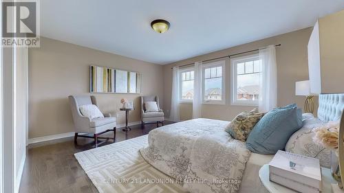 51 Philips Lake Court, Richmond Hill, ON - Indoor Photo Showing Bedroom