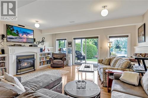 318 Sherin Avenue, Peterborough, ON - Indoor Photo Showing Living Room With Fireplace