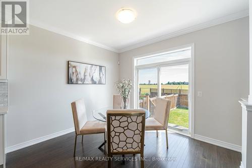 259 Bonnieglen Farm Boulevard, Caledon, ON - Indoor Photo Showing Dining Room