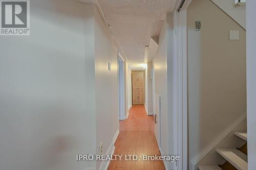 56 Courtleigh Square, Brampton, ON -  Photo Showing Other Room