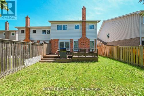 56 Courtleigh Square, Brampton, ON - Outdoor