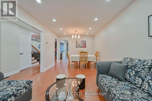 56 Courtleigh Square, Brampton, ON - Indoor Photo Showing Living Room