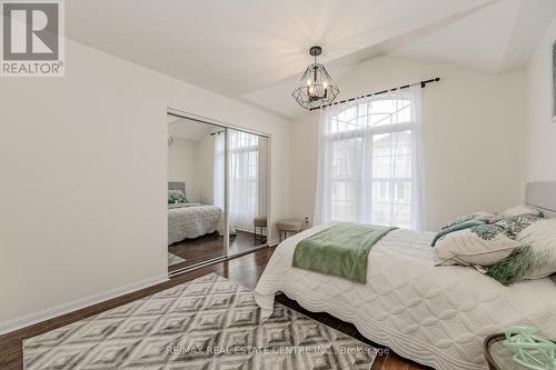 917 Whaley Way, Milton, ON - Indoor Photo Showing Bedroom