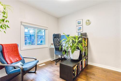 13 East 22Nd Street, Hamilton, ON - Indoor Photo Showing Other Room