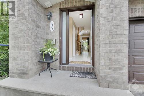 35 Briarway Private, Ottawa, ON - Outdoor With Exterior