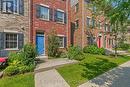 12 Oxfordshire Lane N, Kitchener, ON  - Outdoor With Facade 